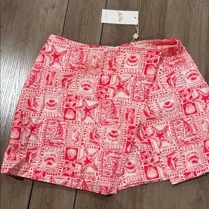 Lilly Pulitzer Pink and White Patterned Shorts